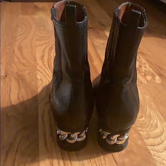 Jeffrey Campbell Chelsea Boot - Picture 3 of 5